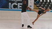 Preview "Time" von Holiday on Ice in der Olympia Eislaufhalle mit Annette Dytrt und Yannick Bonheur (©Foto: Martin Schmitz)